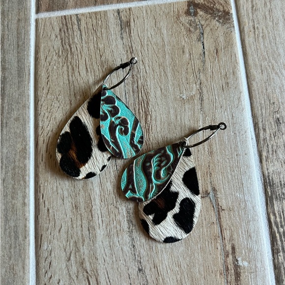 Earrings - 10 Pairs - Picture 10 of 10